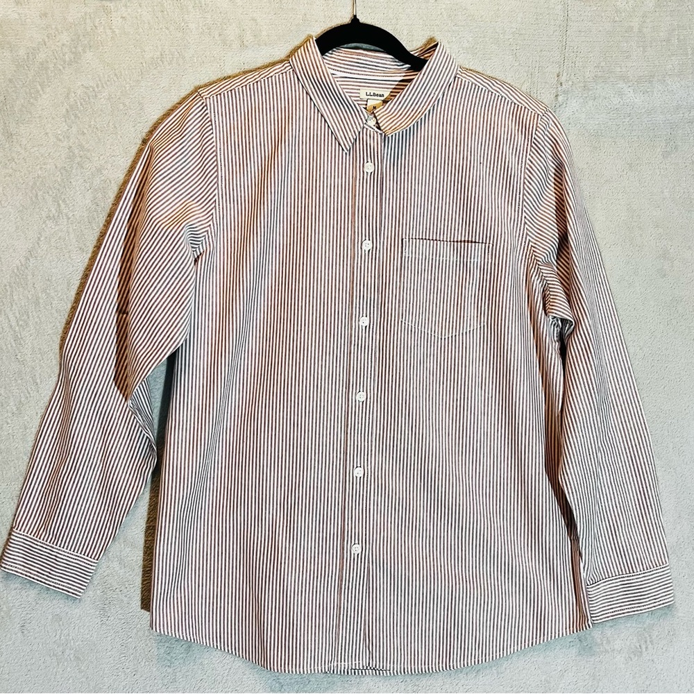 LL Bean Shirt Mens Medium Reg Red Striped Long Sleeve Button Up Wrinkle Free EUC